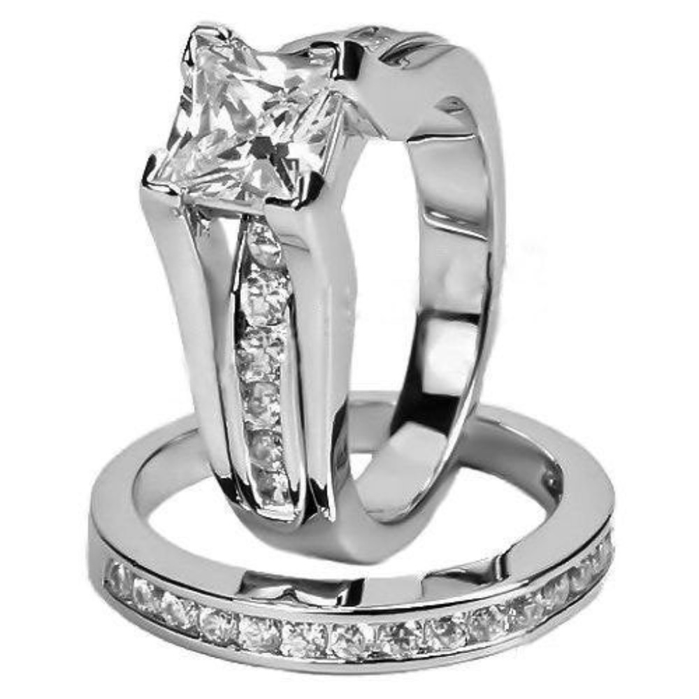 Stunning Princess Cut White Gold Plated sz 8 ring